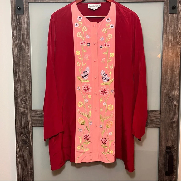 Vintage Diane Von Furstenberg 100% Silk Blouse w/ Floral Embroidery Women's 2X - Picture 1 of 11